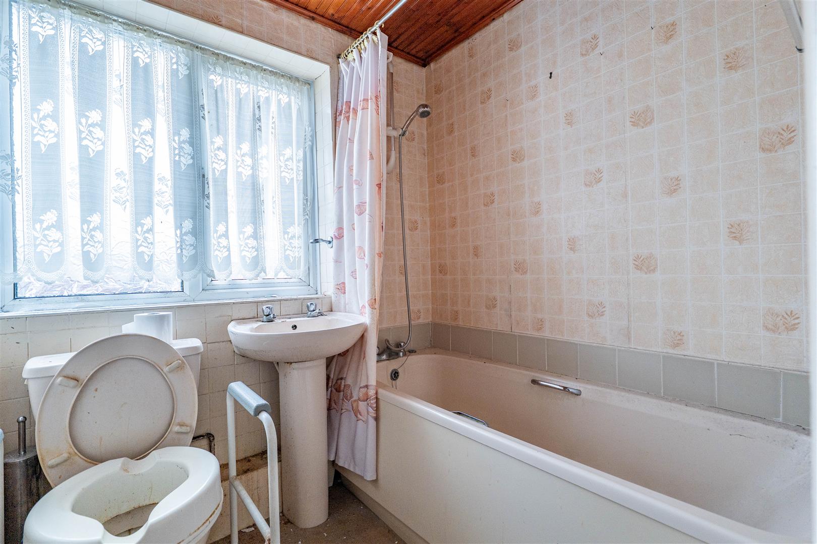 3 bed property in Coppice Close, Chorley